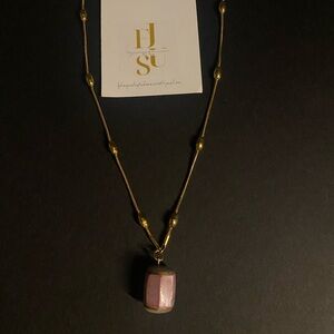 Handmade Hypoallergenic Elegant Pink Mother of Pearl Necklace